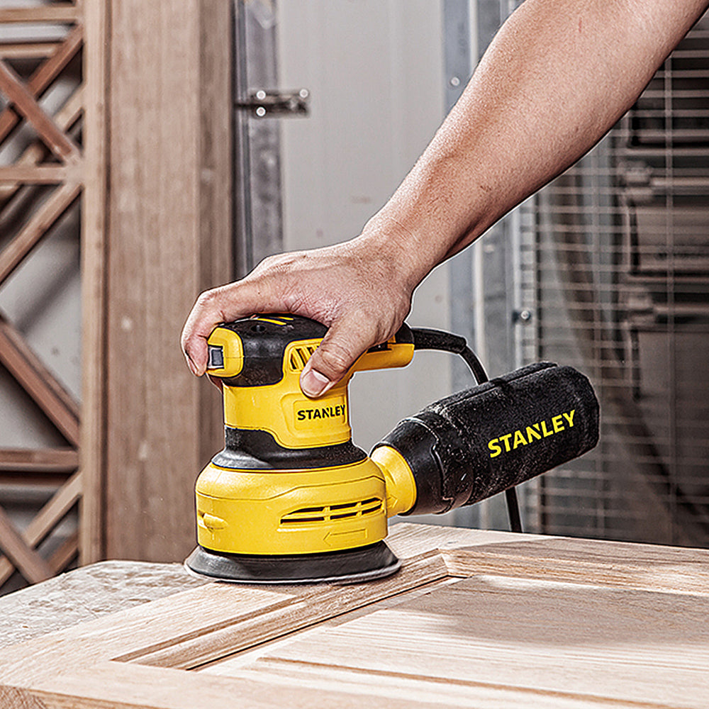 Lixadeira roto-orbital 5", 300W, STANLEY